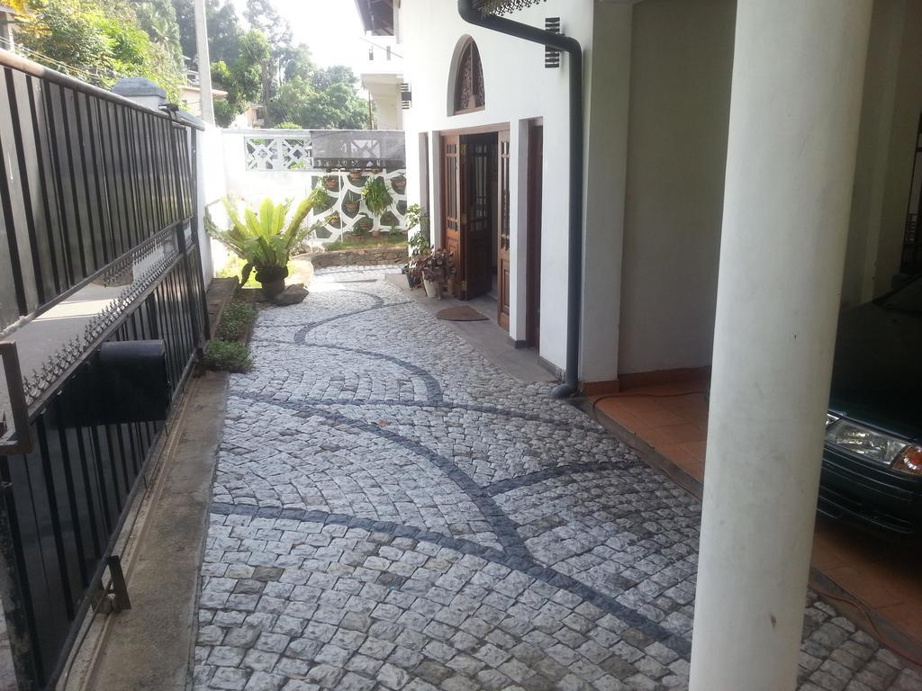 Aaranya Residence Kandy Kültér fotó